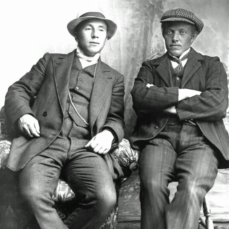 Sigurður Bjarklind kaupfélagsstjóri og Þórarinn Stefánsson bóksali. Myndin tekin um 1889-1920.