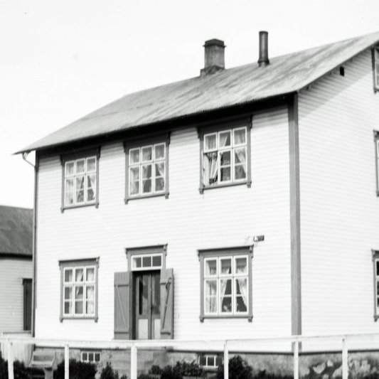 EÞ-1854.jpg