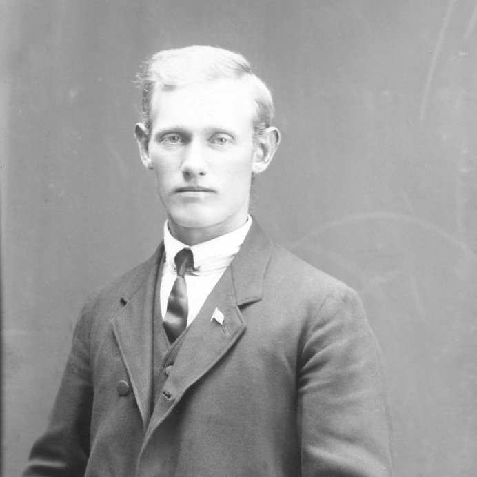 Jón Jónsson, Mörk.