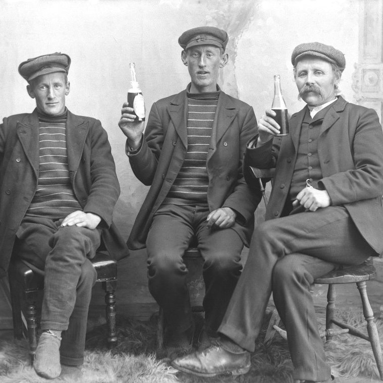 Eiríkur Þorbergsson og tveir Bjarnasynir.