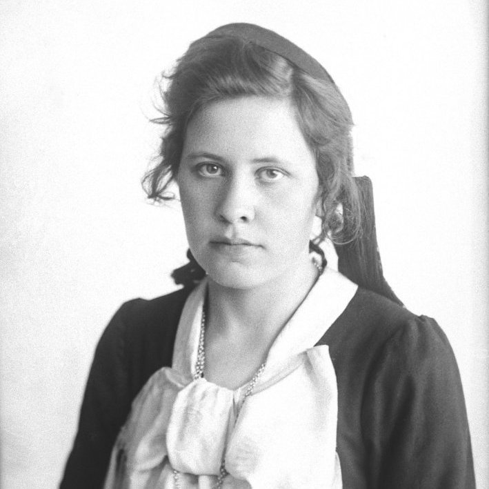 Þórlaug Hjalmarsdóttir, Ljótsstöðum.