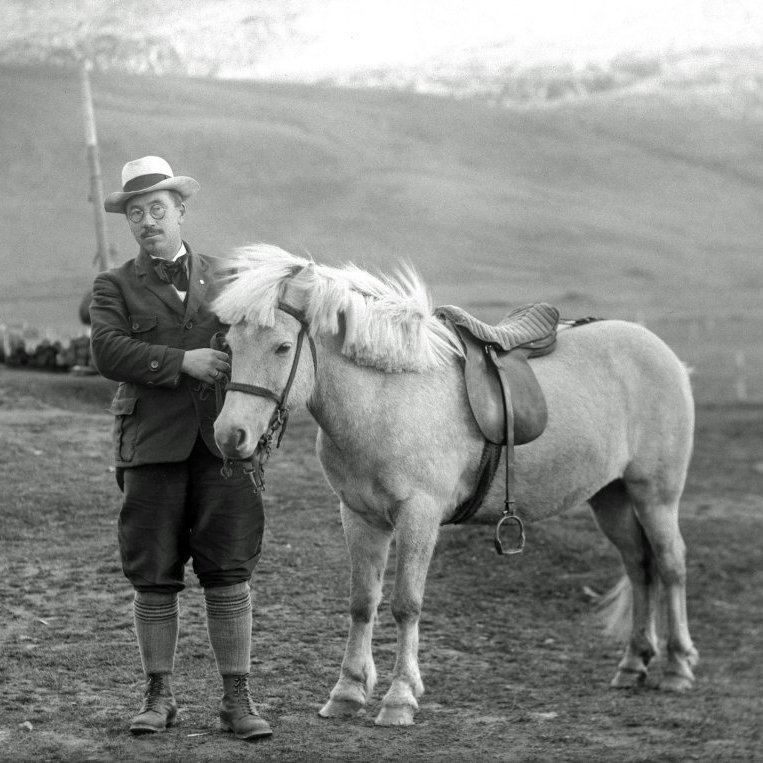 Sigurður Bjarklind með hest.