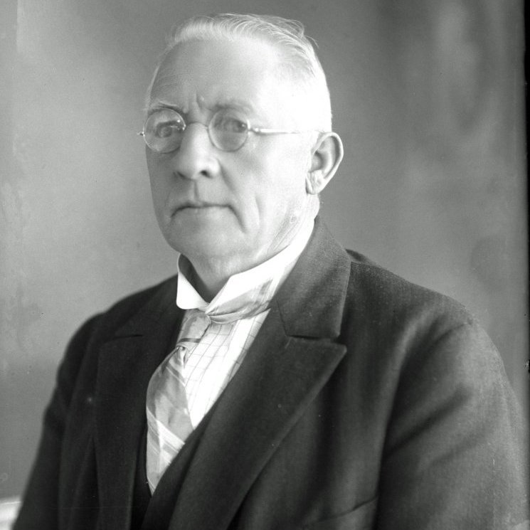 Stefán Guðjohnsen kaupmaður Húsavík.