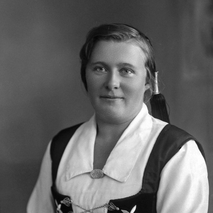Anna Jóhannesdóttir frá Fossbergi 1933.